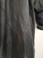 Vintage 80's 100% Leather Trench Coat With Lace Golden Flower Trim - Image 15