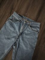 Vintage x 80s "made in Canada" 631 Levi's Orange Tab Slim Fit Blue Jean - Image 6