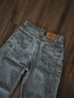 Vintage x "made in USA" Levi's 550 Orange Tab Relaxed Fit STUDENT Blue Jean - Image 3