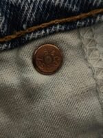 Vintage x "made in USA" Levi's 550 Orange Tab Relaxed Fit STUDENT Blue Jean - Image 10
