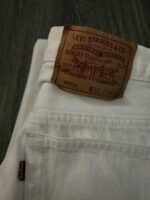 Vintage x 90s "made in Canada" 501xx Levi's Red Tab White Jean