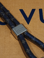 Louis Vuitton Monogram Louise Smart Phone Strap - Image 5