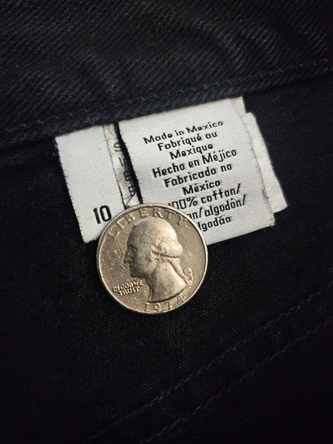 Vintage x 90s Calvin Klein Easy Fit Zip Fly Denim - Image 10
