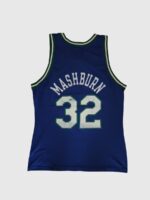 Vintage x 90s Champion NBA Dallas Mavericks Jamal Nashburn #32 Jersey - Image 7